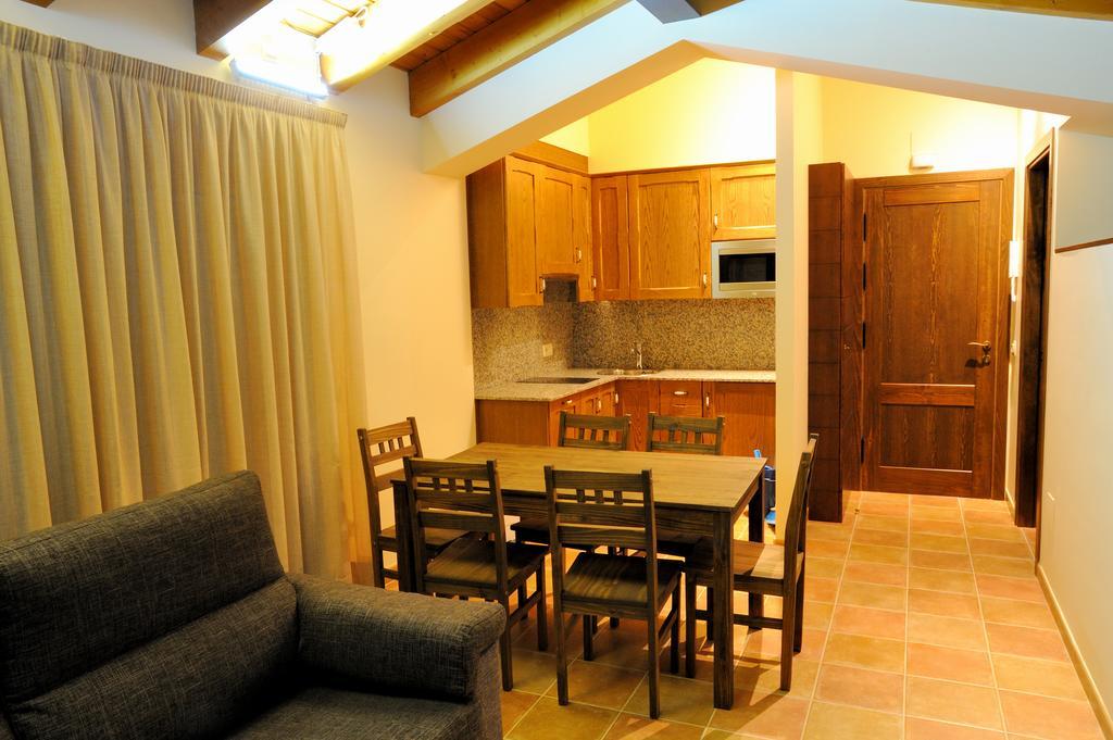 Apartaments Cal Climent Fornols Екстер'єр фото